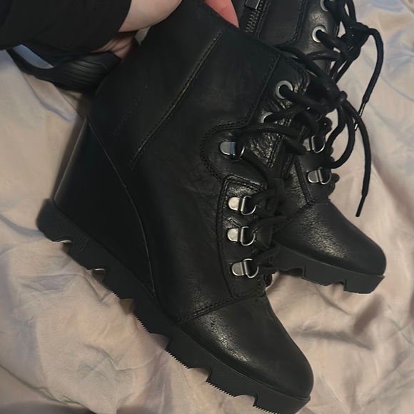 Sorel Joan Uptown Black Wedge Ankle Boots - Picture 5 of 5